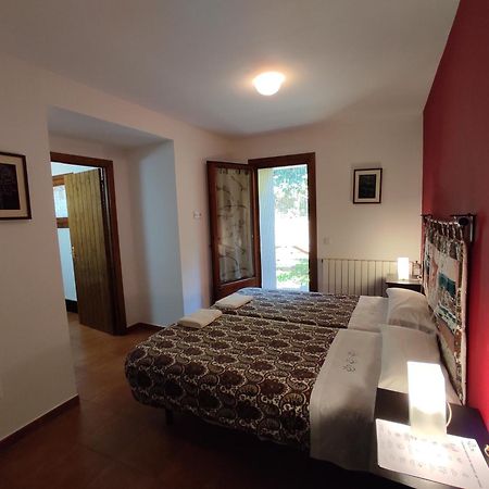 Casa Rural "Can Soler De Rocabruna" Camprodon מראה חיצוני תמונה